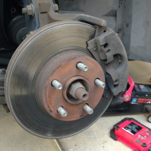 What are the most common symptoms of a bad wheel bearing