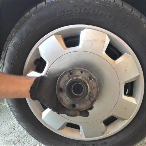 At what speed do bad rear wheel bearing symptoms typically become noticeable