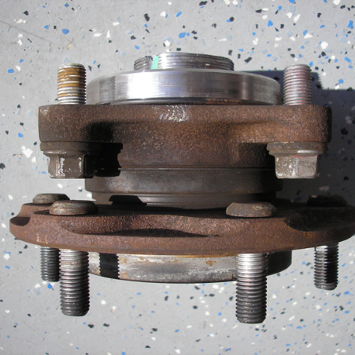 What is the correct Spanish translation for wheel bearing